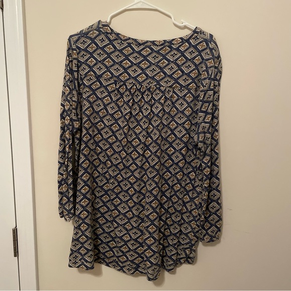 Lucky brand long sleeve top - Picture 3 of 3